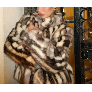 Fashionable Light Mature Artificial Fur Effect Coat Jacket