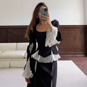 Cool Contrast Color Slim Fit Cutout Lace up Long Sleeve Top